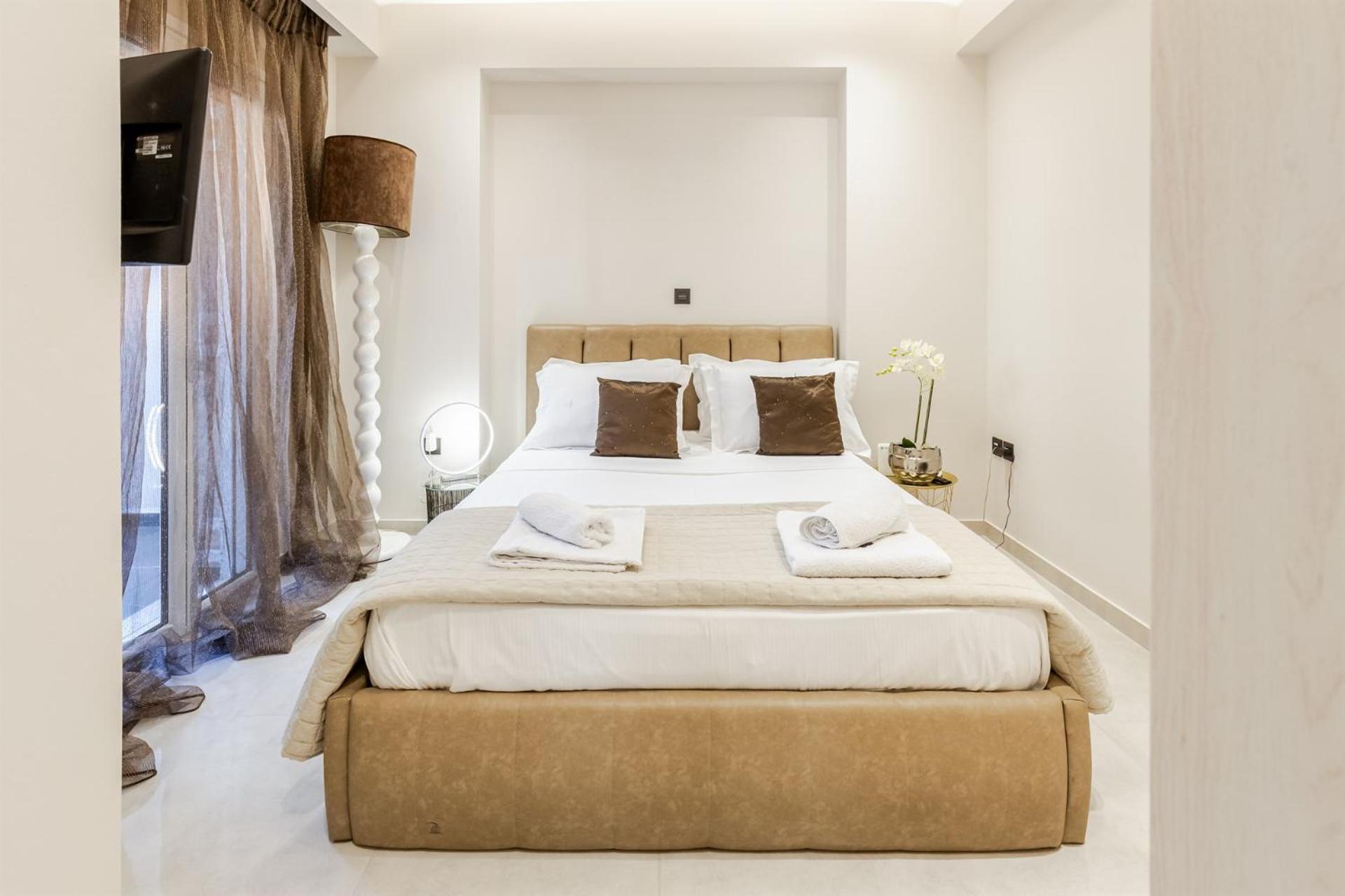 Vivian'S Luxury Suite Monemvasía Exterior photo